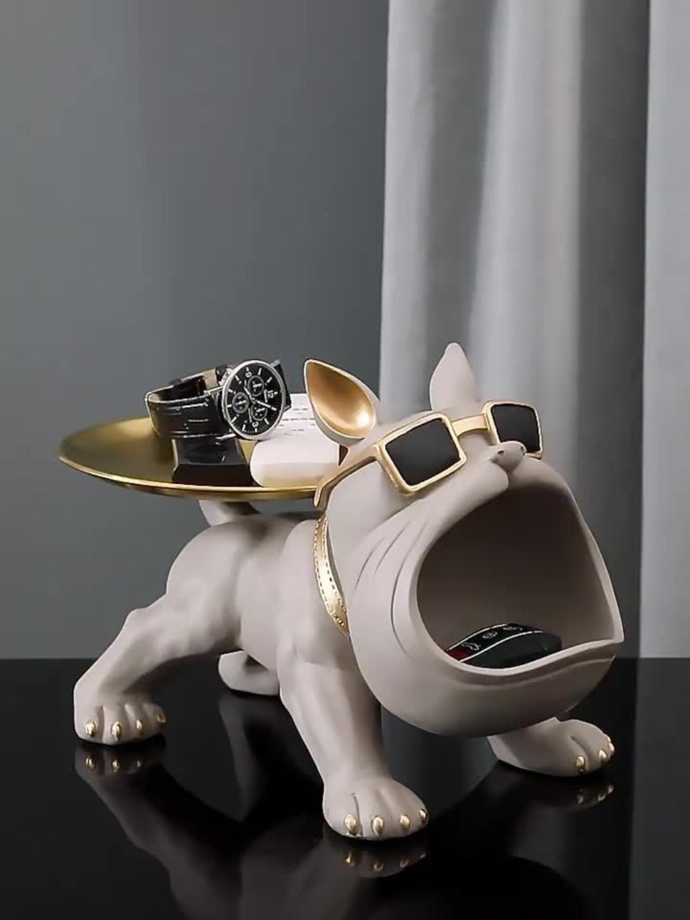 Resin Pug Bulldog Decorative Tray Statue | Dog Tray Organizer for Keys Jewelry Candy Earrings | Modern Art Home Decor Sculpture for Entryway Desk Office Dining Table | Unique Dog Lover Gift