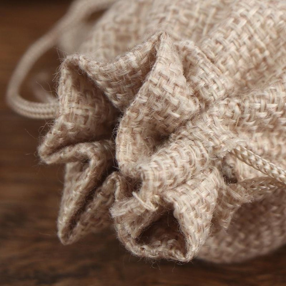 Natural Jute Drawstring Gift Bags, 50-Piece Set in 2.76 x 3.54 or 3.54 x 4.72 Inch Sizes for Favors and Small Gifts