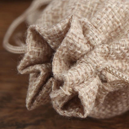 Natural Jute Drawstring Gift Bags, 50-Piece Set in 2.76 x 3.54 or 3.54 x 4.72 Inch Sizes for Favors and Small Gifts
