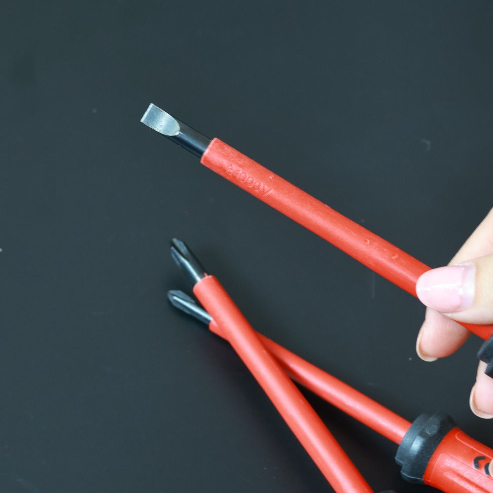 Eight-Piece Magnetic Tip Screwdriver Set with Four Slotted and Four Phillips Tools in Multiple Shaft Lengths