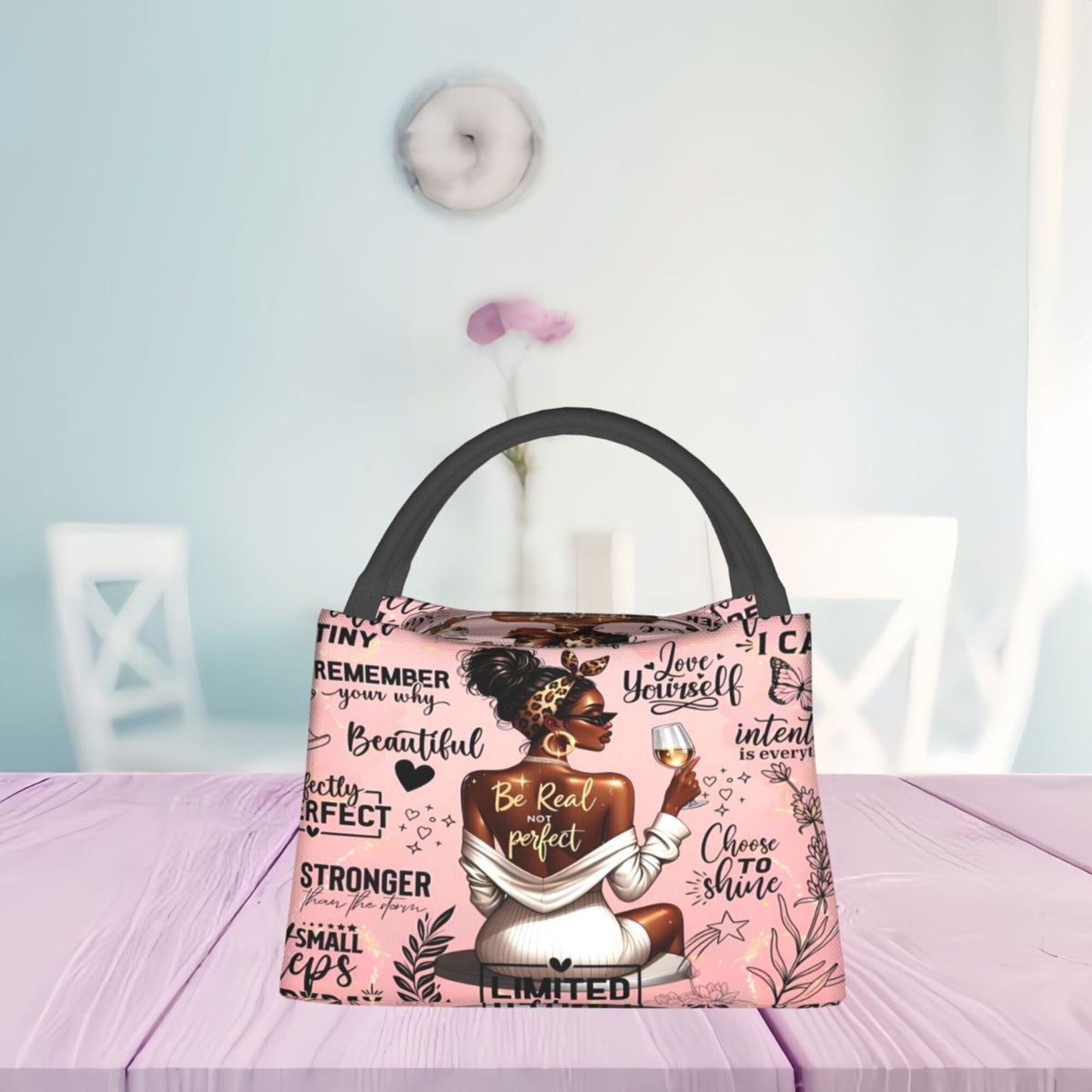 Insulated Lunch Bag with Wine-Tasting Pattern and 10.6 x 6.3 x 6.7 Inch Checkout Size for Daily Carry