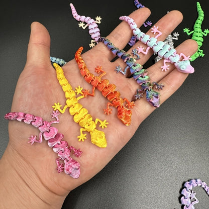 Mini Gecko Figurine Set with 101 Mixed-Color 3D-Printed Lizard Shapes, Each Approximately 3.62 Inches Long