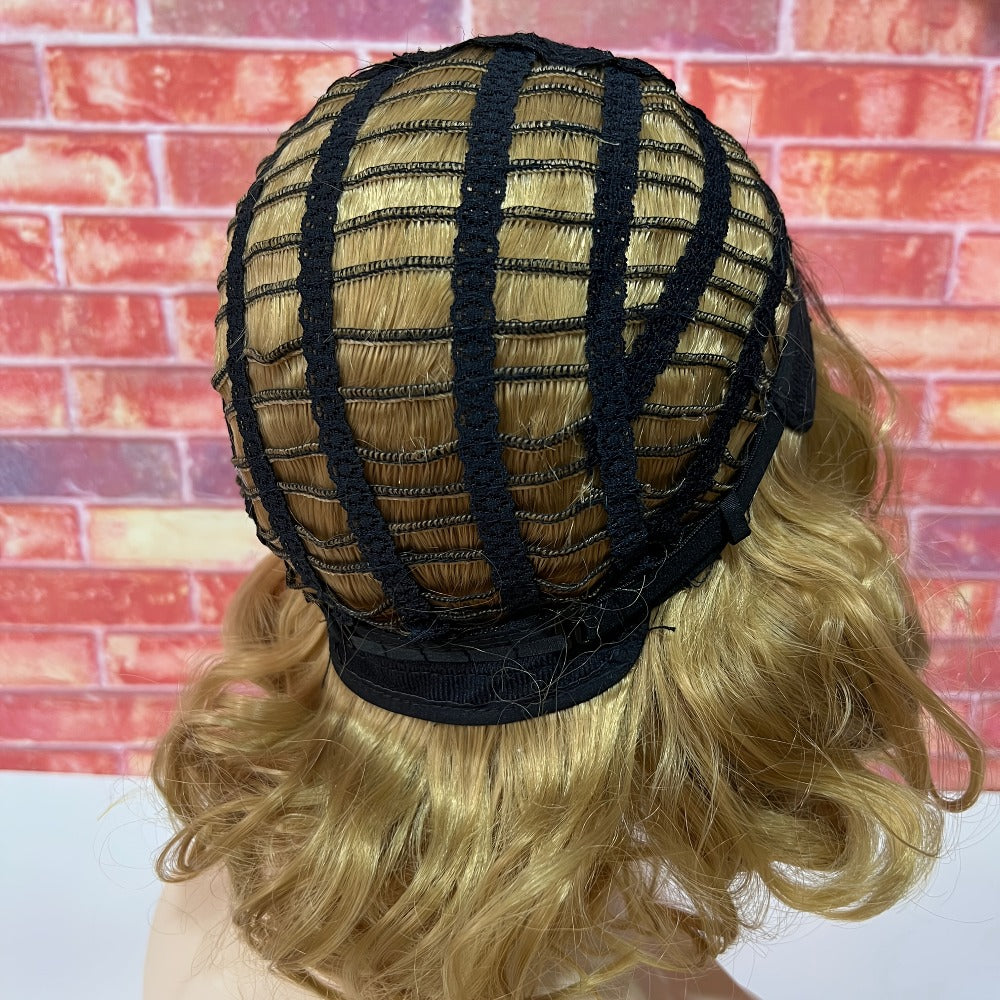 Synthetic Wig 12-Inch Ombre Blonde Curly-Wave Bob with Dark Roots and Adjustable Cap for Party Styling