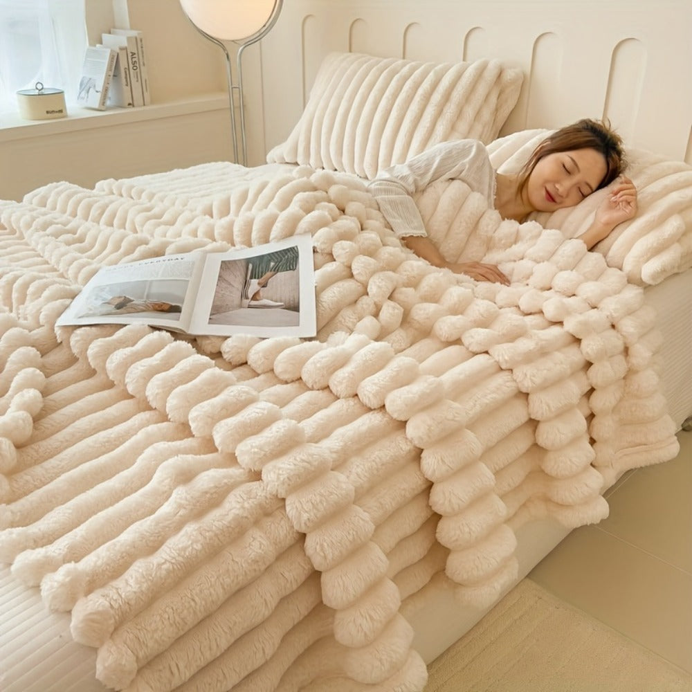 Plush Faux Fur Blanket – Imitation Rabbit Fur 300-350gsm Knit Throw for Sofa, Bed & Travel, All Season, 3 Colors, 2 Sizes