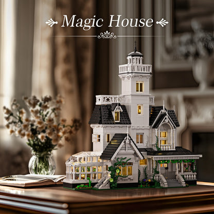 Building Block Set Owen's House with 1877 Pieces, Three-Level Tower, Porch, Conservatory and Lighting