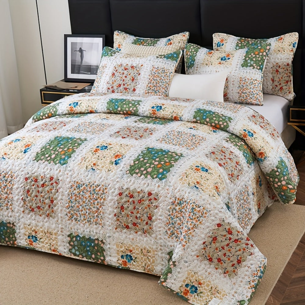 Floral Patchwork Quilt Set in Green, Blue, Grey Pink or Pink with Twin, Full/Queen and King Sizes