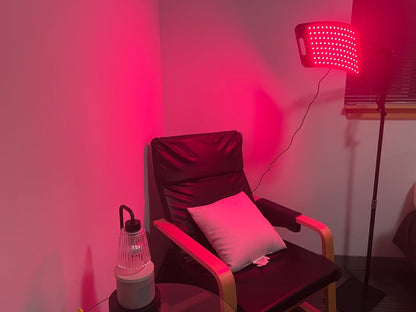 Curved Red and Near-Infrared LED Light Panel with 15 x 8.6-Inch Head, Adjustable Floor Stand and Articulating Arm