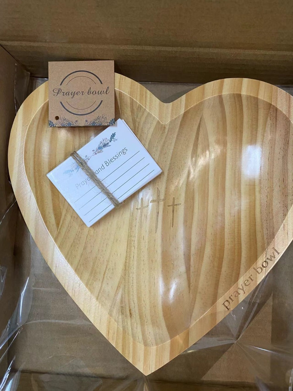 Heart-Shaped Wooden Prayer Bowl Set with Cross Engraving and Twenty-Four Printed Prayer Cards