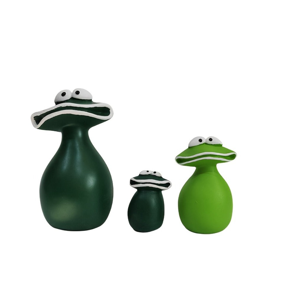 Resin Big Mouth Frog Figurines Set of 3 – Cute Garden Courtyard Ornaments, Funny Parody Decor