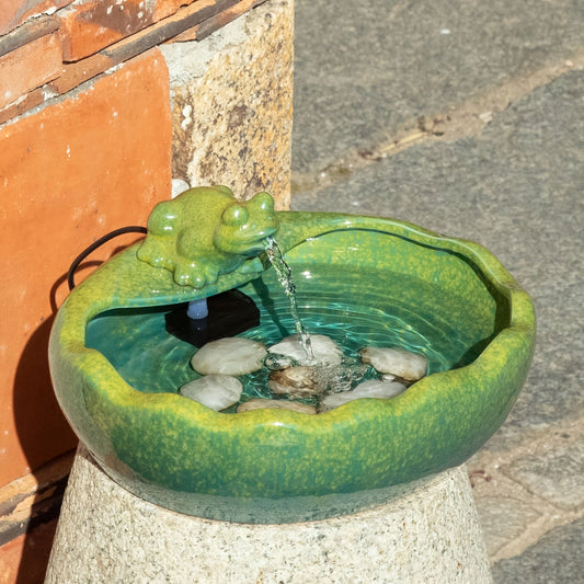 Ceramic Solar Fountain with Battery Backup – Frog Bird Bath