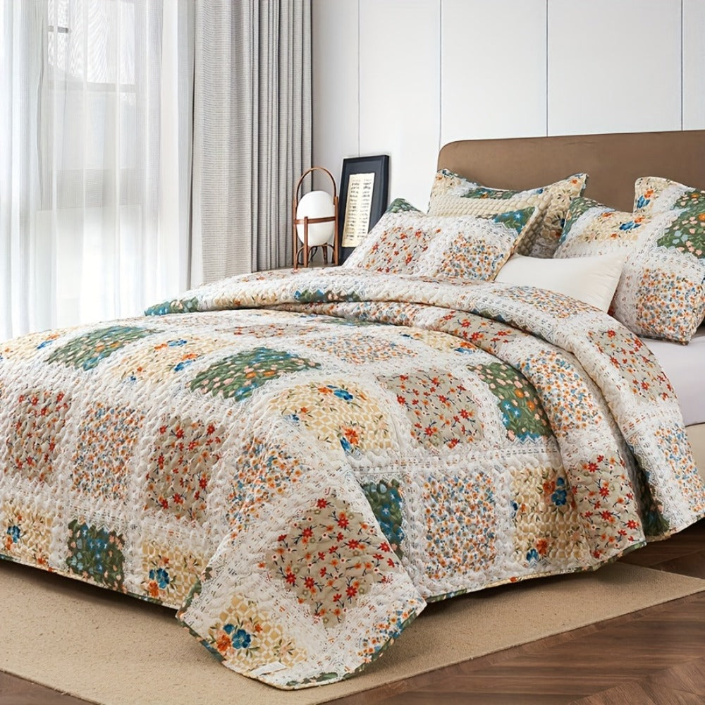 Floral Patchwork Quilt Set in Green, Blue, Grey Pink or Pink with Twin, Full/Queen and King Sizes