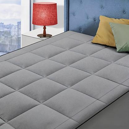 Mattress Topper Plush Down-Alternative Pillow Top with Deep-Pocket Skirt and Six Bed Sizes