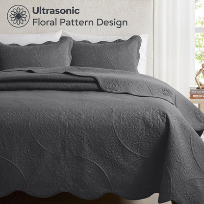 Quilted Bedspread Set 3 Piece – Soft Floral Coverlet with Pillow Shams, Lightweight Breathable Quilt for Bedroom & Guest Room, All Season Bed Cover