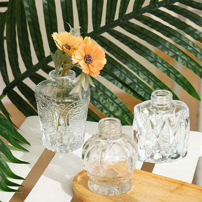 Mini Clear Bud Vases Set Wedding Centerpieces for Tables Small Glass Flower Vases for Entryways, Bedrooms and Living Spaces
