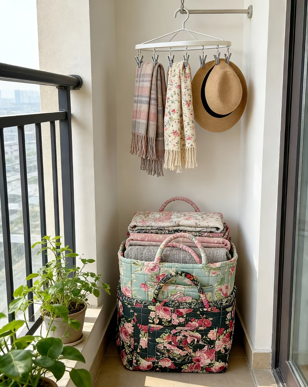 Quilted Floral Carry Storage Basket, Approximately 32 x 26 x 25cm with Two Padded Handles and Seven Patterns