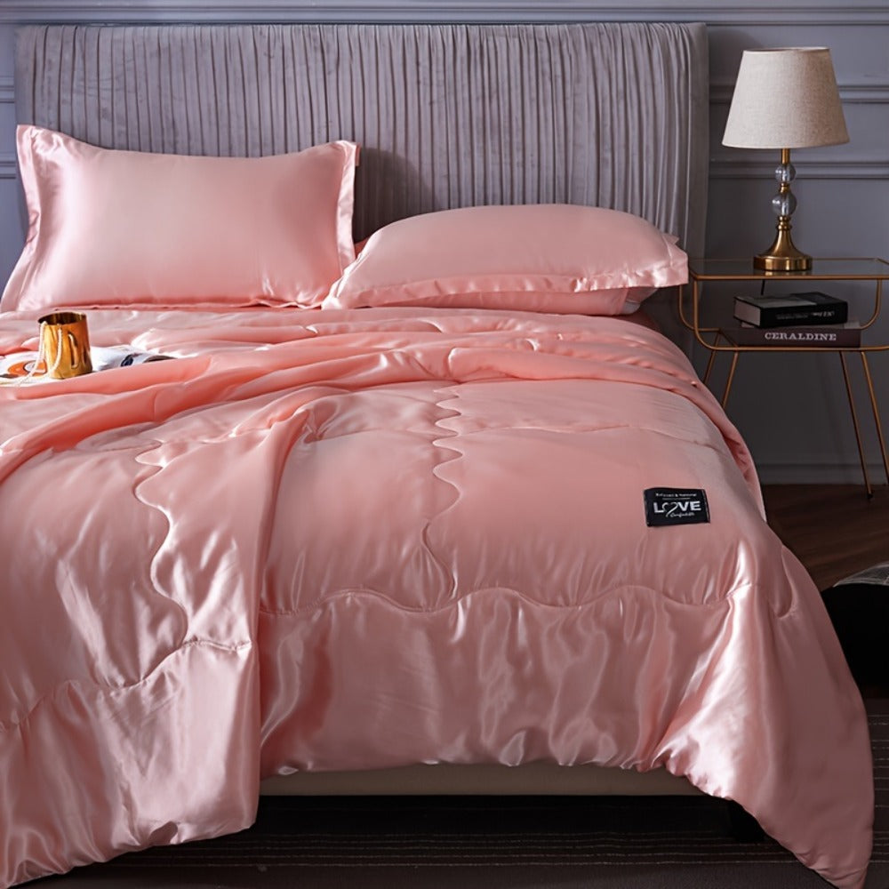 Satin-Look Summer Quilt in White, Silvery Grey, Pink or Lake Blue with Twin and Full Sizes