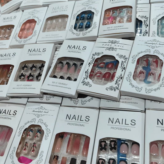 Press On Nails 576-Piece Full-Cover Assorted Glossy Variety Set with Reusable Styles for Parties and Daily Wear