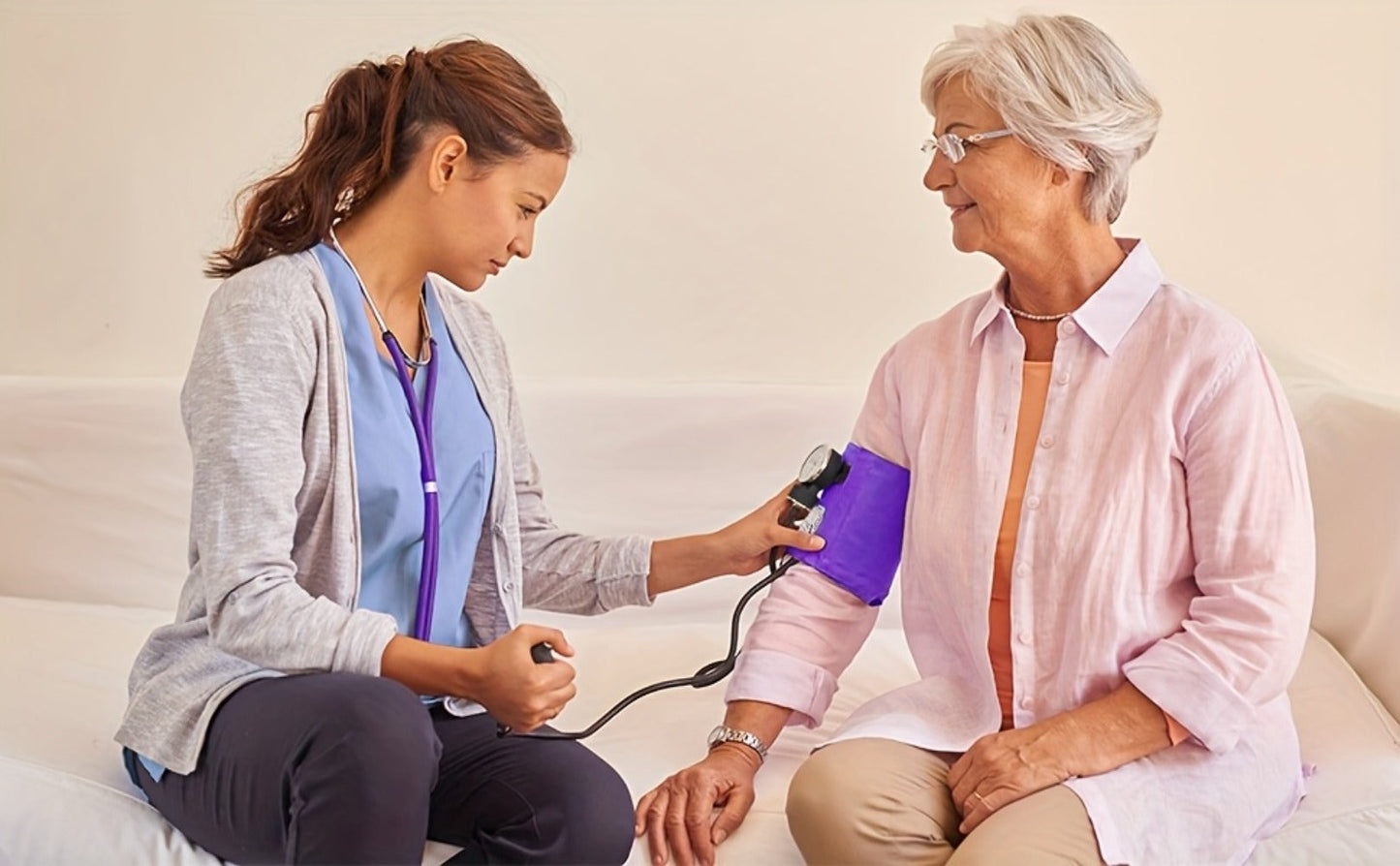 Blood Pressure Monitor Manual Aneroid Set with Upper-Arm Cuff, Stethoscope, Inflation Bulb and Portable Case