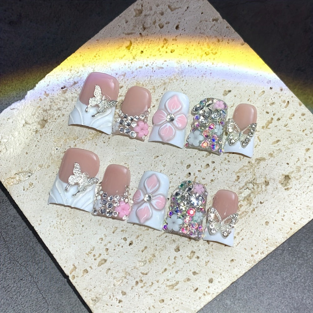Press On Nails 10-Piece Short Duckbill Set with White French Tips, Golden Butterfly and 3D Carved Flower