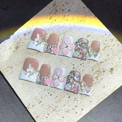 Press On Nails 10-Piece Short Duckbill Set with White French Tips, Golden Butterfly and 3D Carved Flower