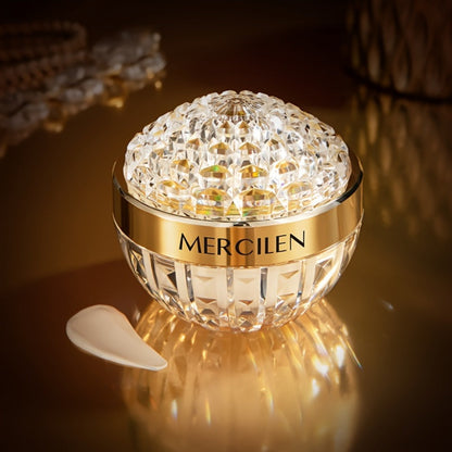 Face Cream Cordyceps Niacinamide Formula in an Alcohol-Free Golden Jar for Morning and Evening Use