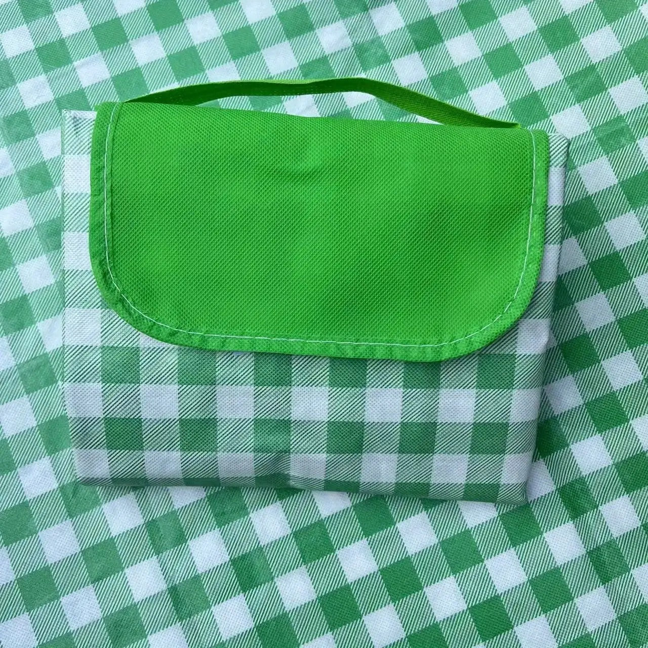 Picnic Blanket Large Outdoor Beach Blanket Waterproof Portable Camping Travel Mat for Family Park Lawn Barbecue Indoor Outdoor Use