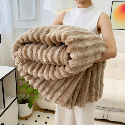500gsm Heavy Plush Blanket – Ultra Thick Soft Warm Fluffy Blanket for Bed, Sofa & Travel, Baby to Double Size, 5 Colors
