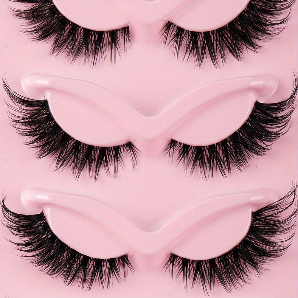 Cat-Eye False Eyelashes Set with 15 Pairs in Three Pink Storage Trays and Clear Lash Bands