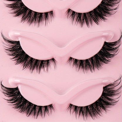 Cat-Eye False Eyelashes Set with 15 Pairs in Three Pink Storage Trays and Clear Lash Bands