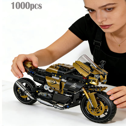 1000PCS Motorcycle Building Blocks 1:10 Scale DIY Black & Gold Motorbike Model Kit – Adult Collector Display Ornament, Exquisite Detail Assembly, Unique Gift for Men Motorcycle Enthusiasts Ages 14+