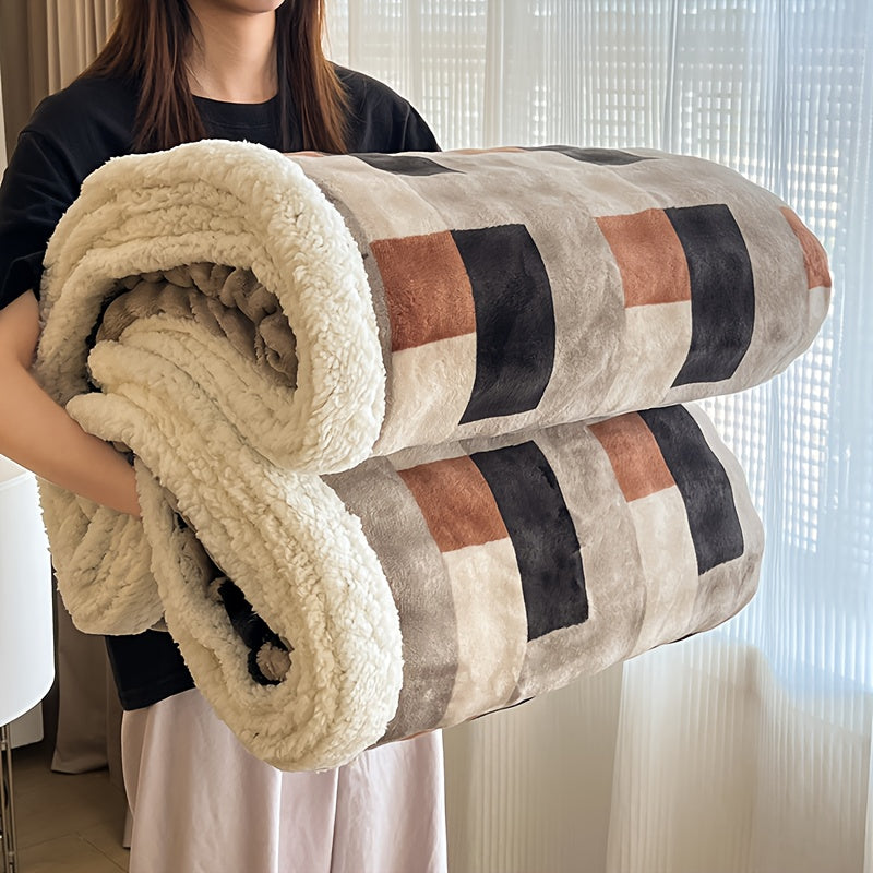400-450 GSM Flannel Blanket with Plush-Look Lining, 16 Pattern Choices and Four Size Labels
