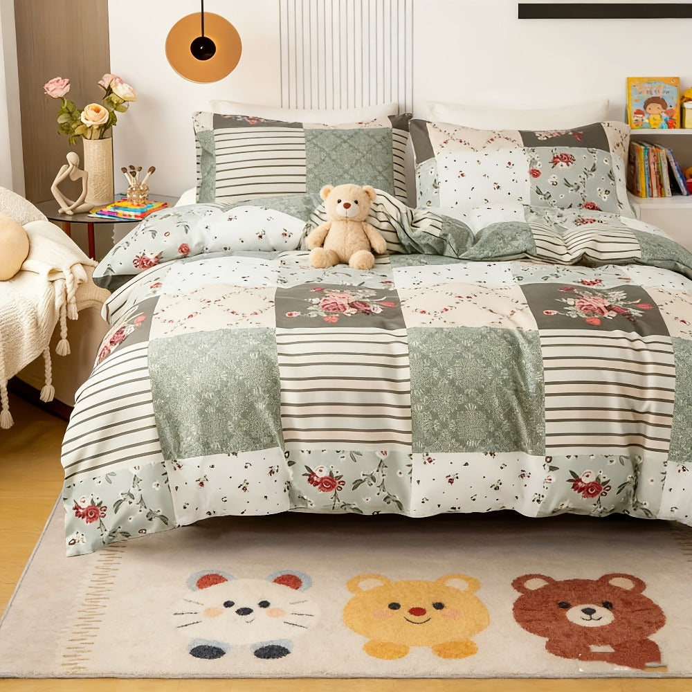 3-Piece Duvet Cover Set with Floral Patchwork Print in Blue, Green or Pink and Four Size Options
