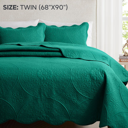 Quilted Bedspread Set 3 Piece – Soft Floral Coverlet with Pillow Shams, Lightweight Breathable Quilt for Bedroom & Guest Room, All Season Bed Cover
