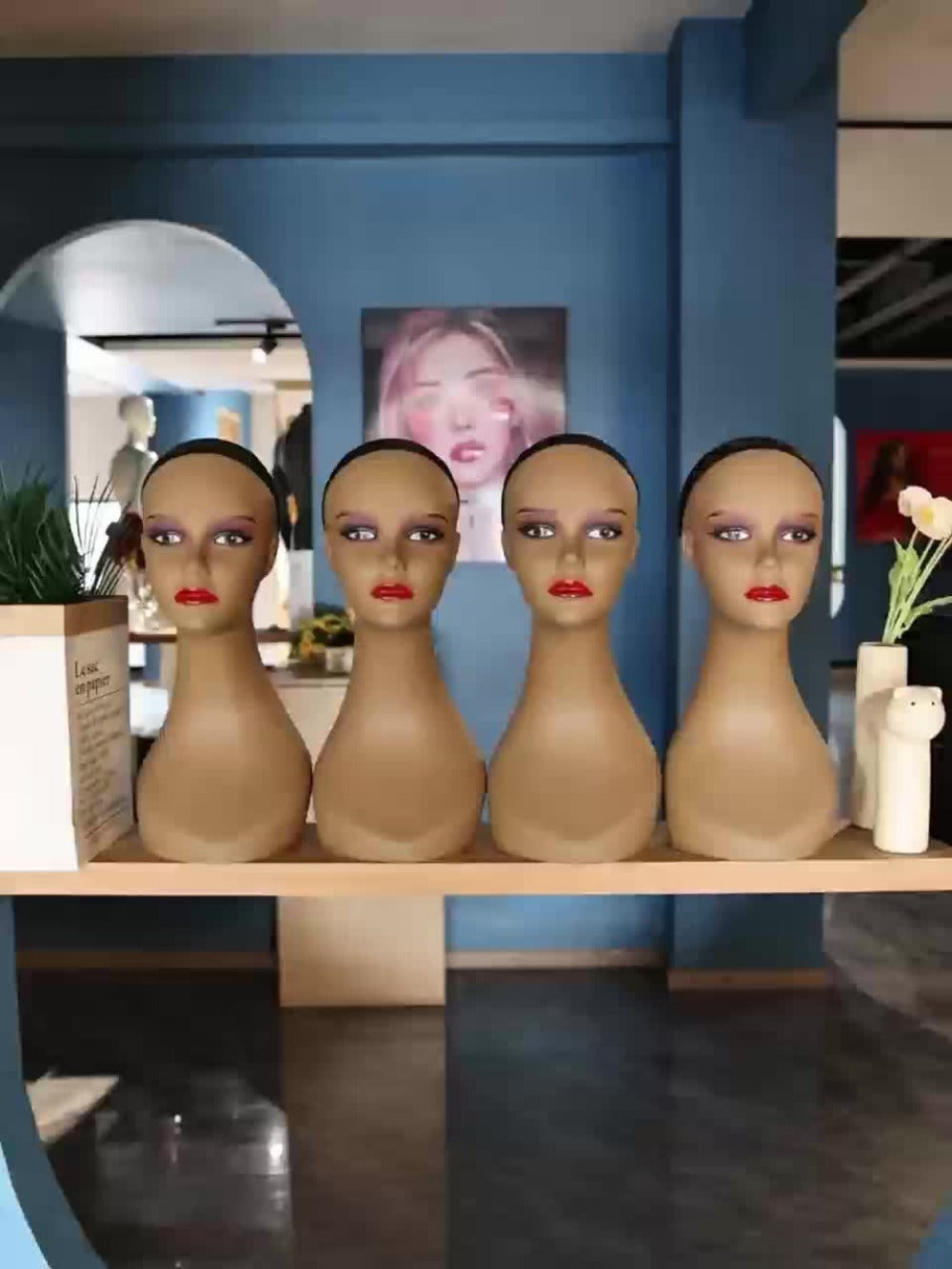 Female Wig Display Mannequin Head 4 Pcs Set Plastic – Hat Necklace Holder Salon Training Practice Retail Store Showcase Hairstyle Display Wig Shop Home Storage
