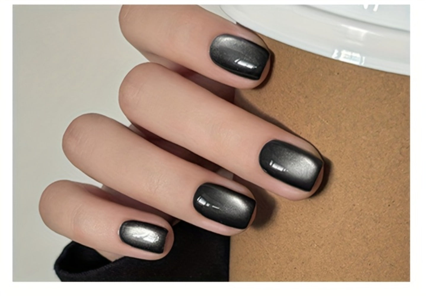 Gel Nail Polish in 10ml Black Magnetic Cat-Eye with Glass-Bead Shimmer, BGC01 or MY49 for Shimmer Art