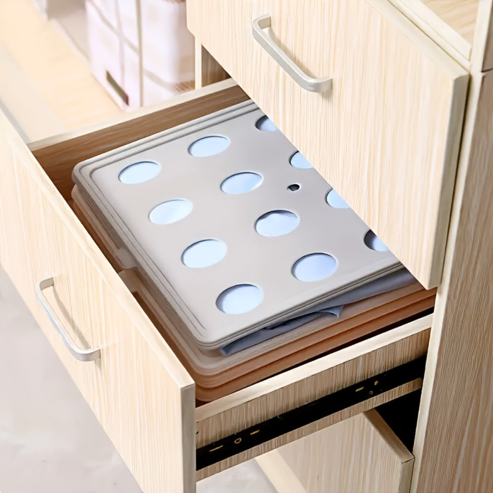 Foldable Stackable Clothes Folding Board Organizer for Shirts Pants Dresses – Heavy-Duty Plastic, Space-Saving, Easy-Clean (15 or 30 pcs)