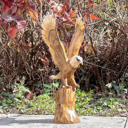 Lifelike Bald Eagle Resin Statue, 15.5-Inch Wildlife Sculpture for Indoor Shelf, Mantel or Tabletop Display