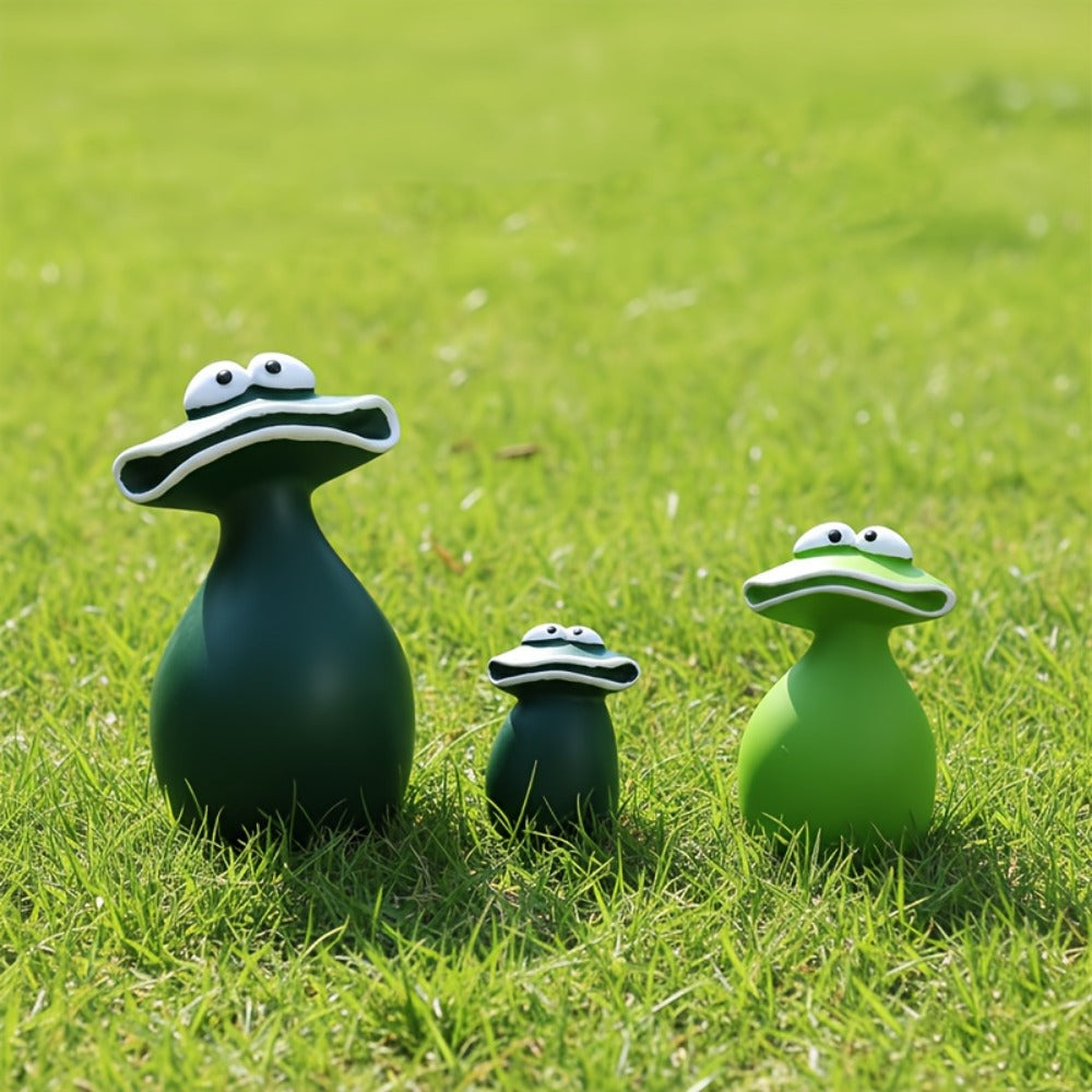 Resin Big Mouth Frog Figurines Set of 3 – Cute Garden Courtyard Ornaments, Funny Parody Decor