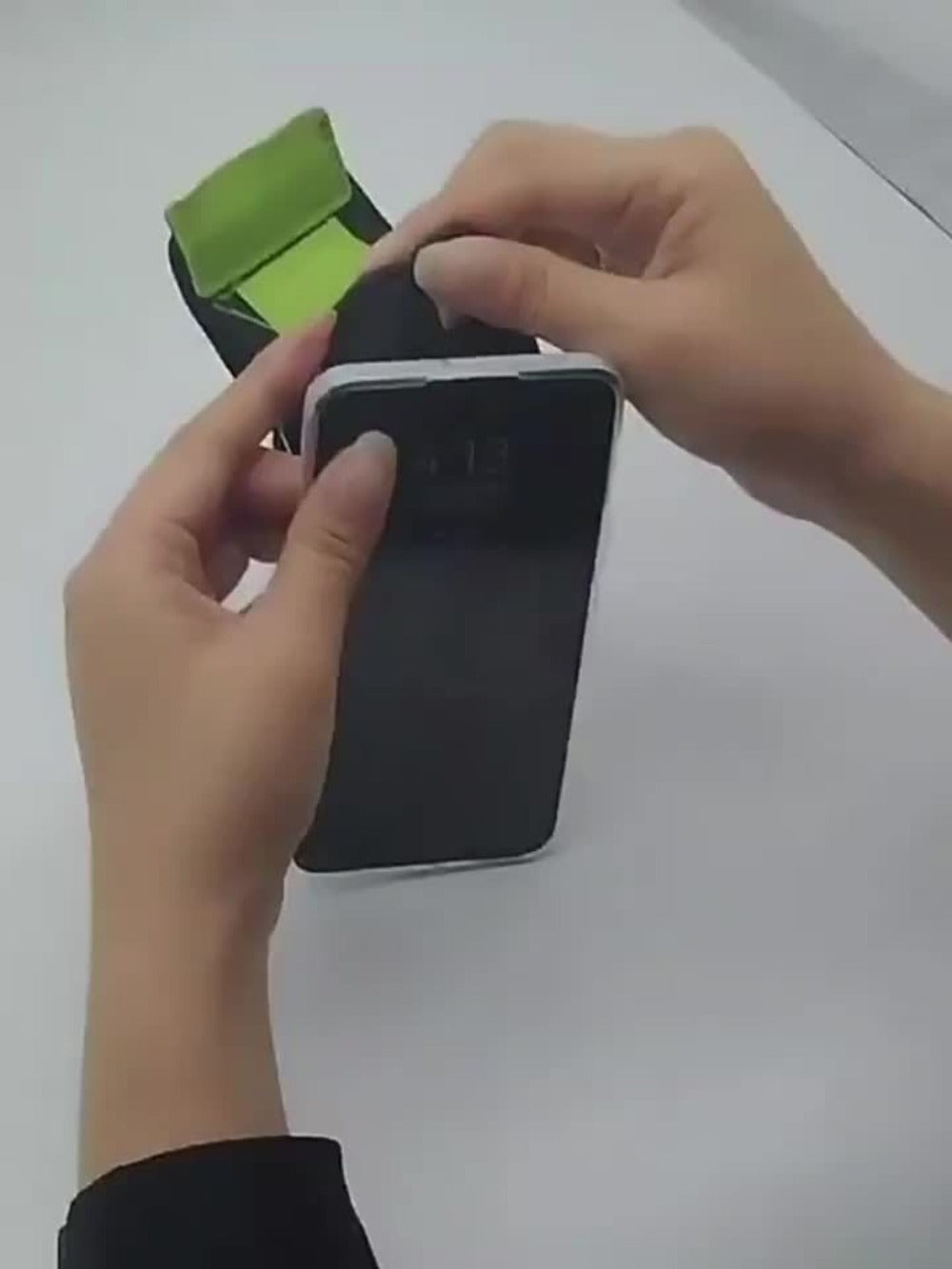 Rotating Phone Armband and Wrist Holder for 4.5- to 7-Inch Smartphones with Adjustable Elastic Strap