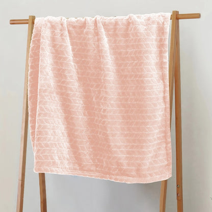 Quilted Flannel Throw Blanket – 180-200gsm Soft Warm All-Season Bed Cover, 17 Patterns, Rhinestone & Checker Designs, 2 Sizes