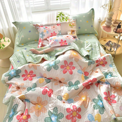 Floral Three-Piece Thin Quilt Set with Two Pillowcases, Twin to King Sizes and Three Printed Styles
