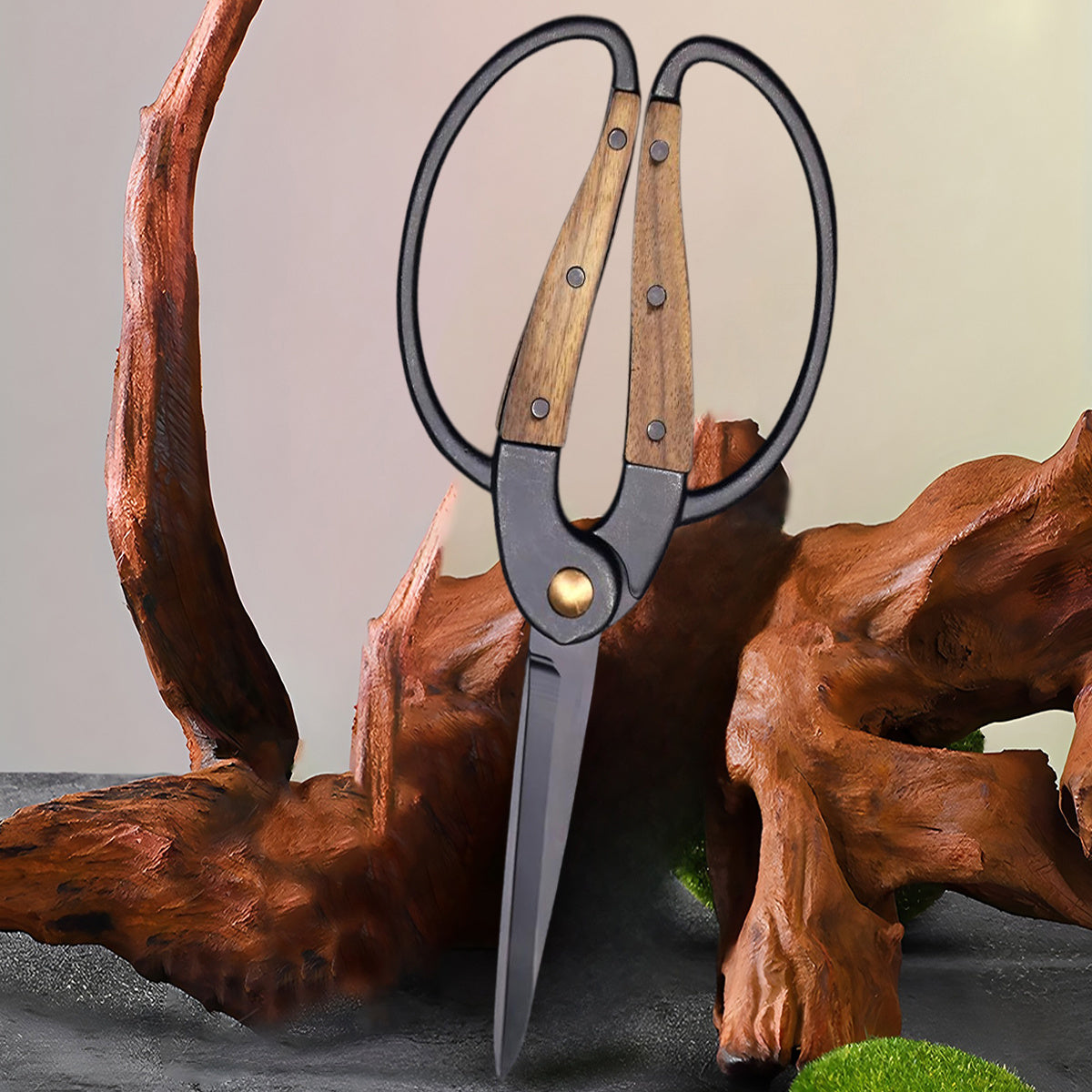 Two-Piece Long-Loop Garden Pruning Shears Set with Wooden Grip Inlays and Black Straight Blades