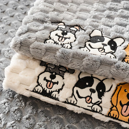 Sofa Cover, Honeycomb Velvet Animal-Embroidered Couch Pad with Non-Slip Backing in Three Colors