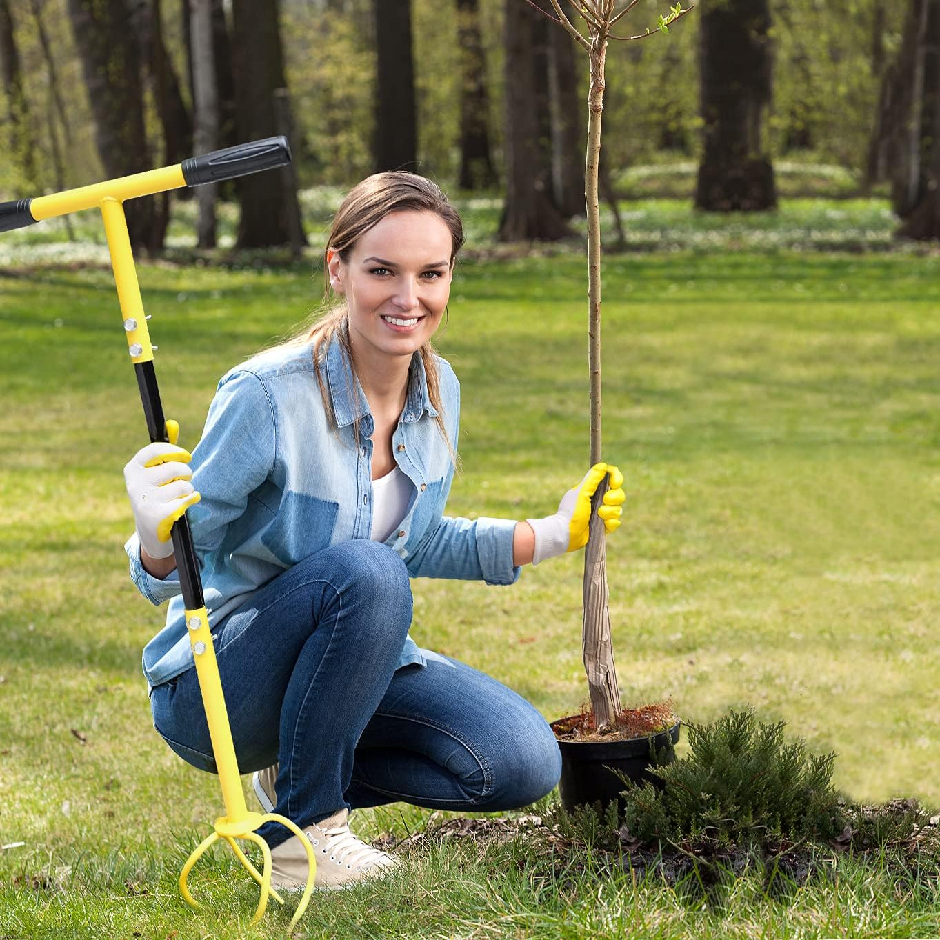 Yellow Manual Twist Tiller with Four Curved Soil Claws, T-Handle and Detachable Three-Section Shaft