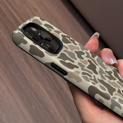 Military Camo Phone Case Heavy Duty Shockproof Dual Layer Rugged Cover Reinforced Edges Drop Protection Bumper for iPhone 17 16 15 14 13 12 11 Pro Plus Air XS Max 7 8 Galaxy S25