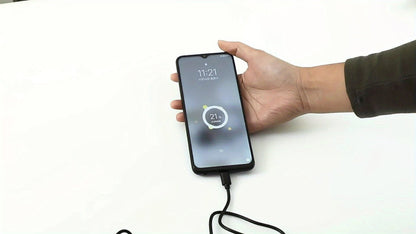 5000mAh-Labeled Magnetic Wireless Power Bank with White Ring Bundle or Blue Upgrade Option