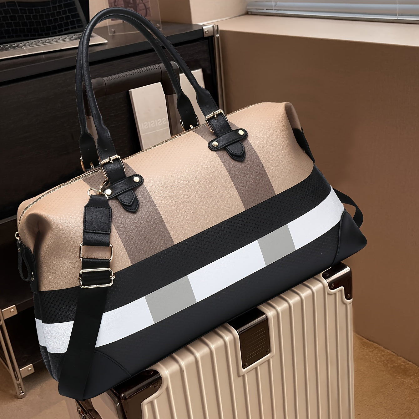 Carry On Luggage – Canvas, for Travel – detail view 10