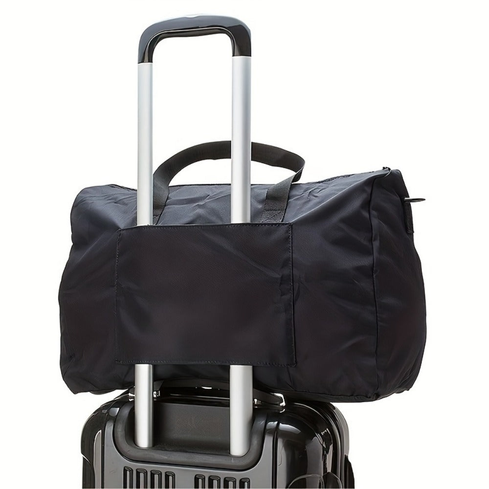 Carry On Luggage – for Travel, Hello Kitty Duffel Shoe Compartment – detail view 9