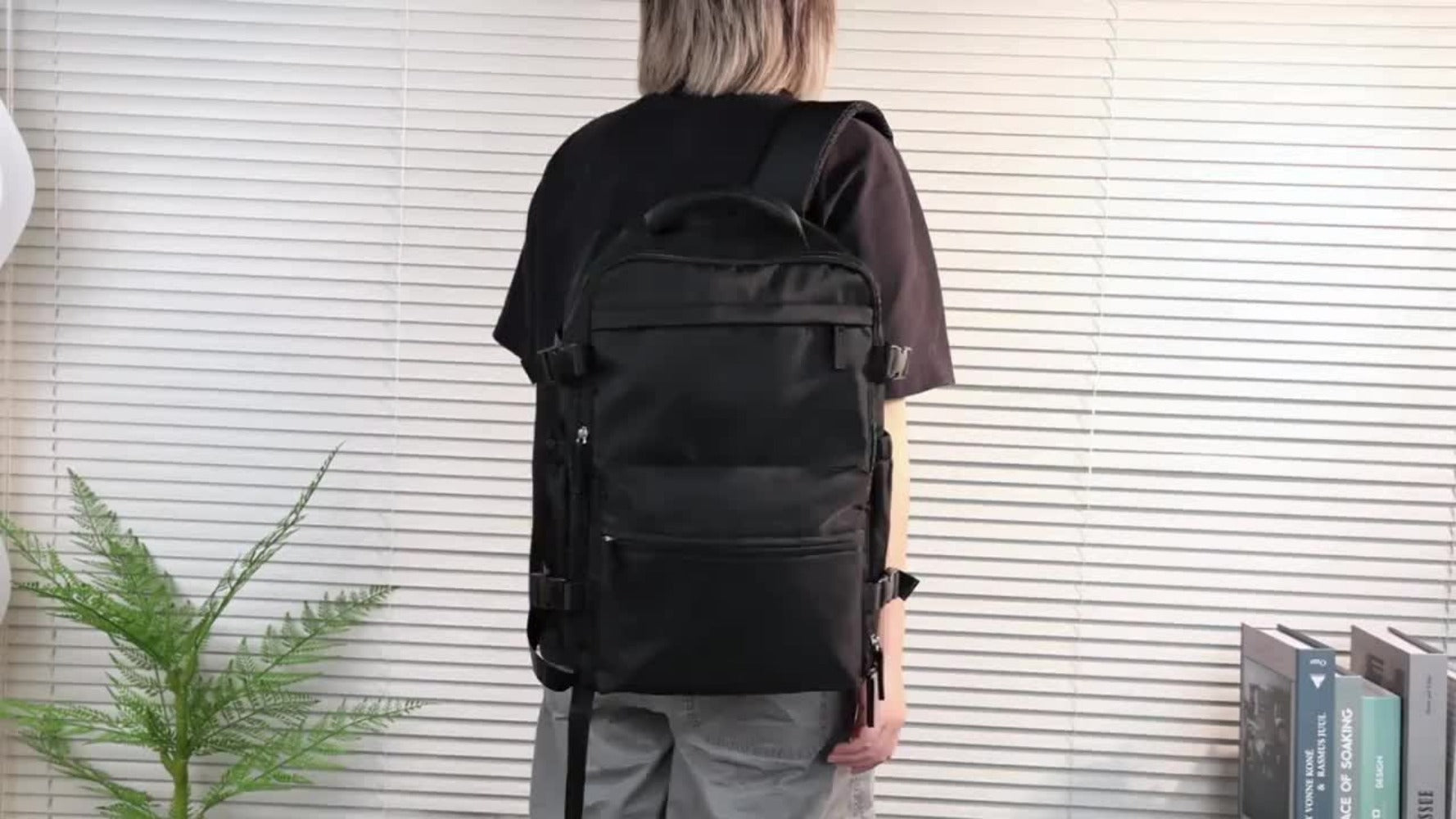 Carry On Luggage – for Travel, Vacuum Compression Air Pump Carry – detail view 14