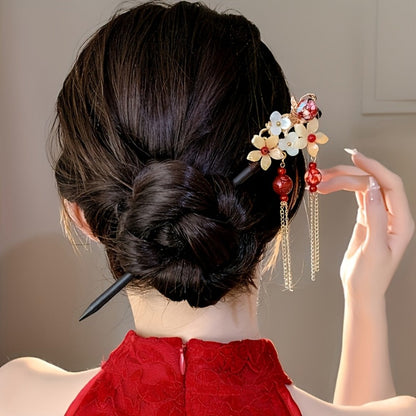 Hair Accessories Five-Piece Wooden Flower Hairpin Set in Mixed Finishes for Buns and Updos